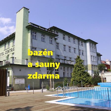 Wellness Hotel Central Klatovy Exteriör bild