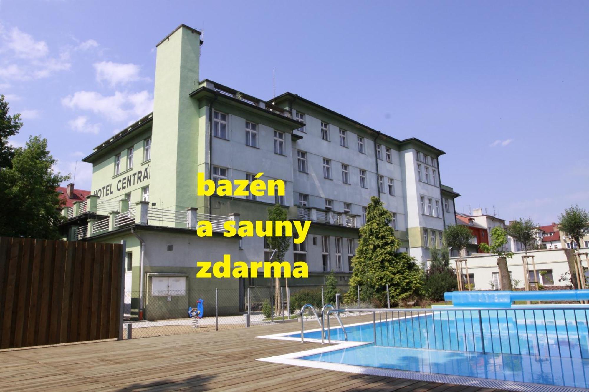 Wellness Hotel Central Klatovy Exteriör bild
